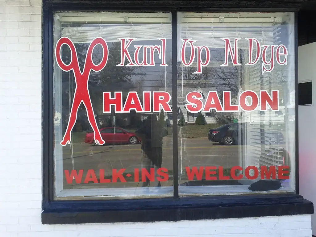 Window graphics in Solon